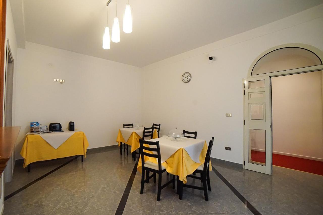 Central Home B&B Cosenza Luaran gambar